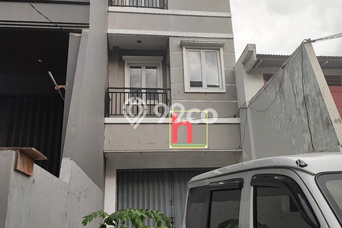 Sewa Rumah Murah di Muara Karang Jakarta Utara dengan 2 KT Sewa Rumah Murah di Muara Karang Jakarta Utara dengan 2 KT