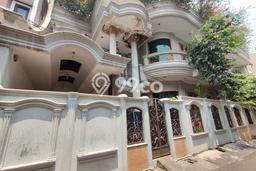 Rumah Elit LB 1086m2 Siap Pakai Desain Elegan di Sunter, Jakarta Utara Rumah Elit LB 1086m2 Siap Pakai Desain Elegan di Sunter, Jakarta Utara