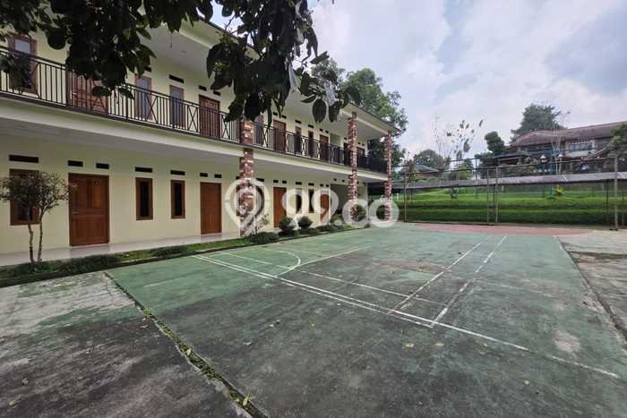 Komersial Dijual di Cisarua LT 3380m2, LB 1451m2 Solusi Investasi Cerdas Komersial Dijual di Cisarua LT 3380m2, LB 1451m2 Solusi Investasi Cerdas