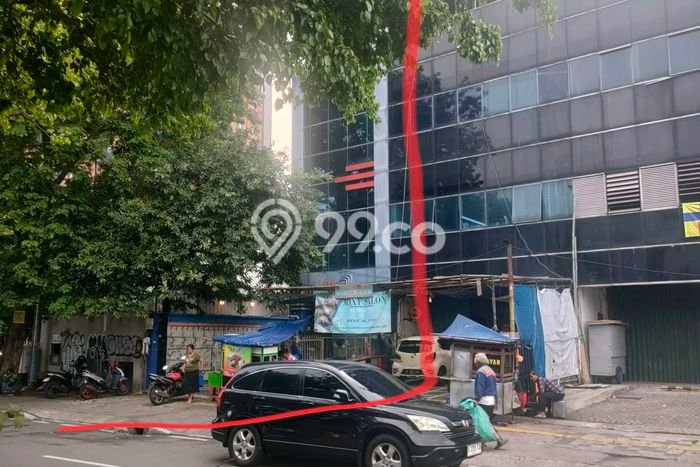 Ruko Dijual di Prime Area Jakarta Timur Luas 415m2 Ruko Dijual di Prime Area Jakarta Timur Luas 415m2