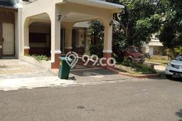Rumah Lokasi Strategis di Sentul City, Bogor, Luas 202m² LB 300m² Rumah Lokasi Strategis di Sentul City, Bogor, Luas 202m² LB 300m²