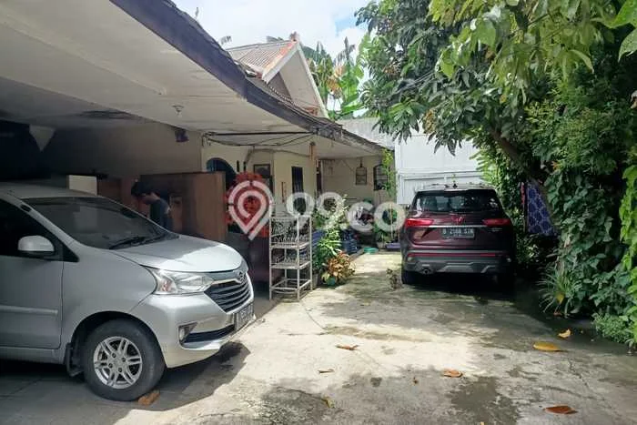 Dijual Rumah Premium dengan Fasilitas Sekitar Lengkap di Kebayoran Lama, Jakarta Selatan Dijual Rumah Premium dengan Fasilitas Sekitar Lengkap di Kebayoran Lama, Jakarta Selatan