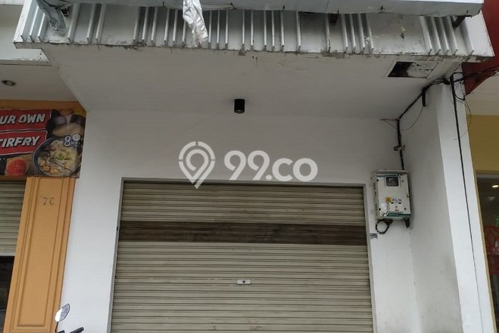 Ruko Dijual di Prime Area Jakarta Barat Luas 220m2 Ruko Dijual di Prime Area Jakarta Barat Luas 220m2
