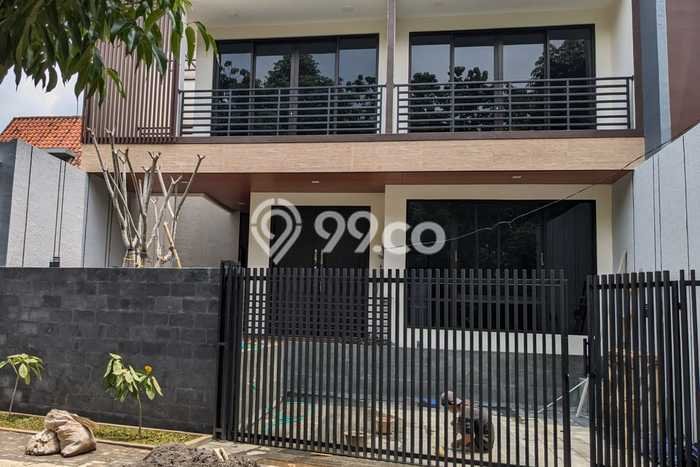 Hunian Mewah LB 295m2 Siap Huni Desain Elegan di Sentul City, Bogor Hunian Mewah LB 295m2 Siap Huni Desain Elegan di Sentul City, Bogor