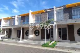 Dijual Hunian Rumah Terawat 2 KT di Pantai Indah Kapuk, Jakarta Utara Dijual Hunian Rumah Terawat 2 KT di Pantai Indah Kapuk, Jakarta Utara