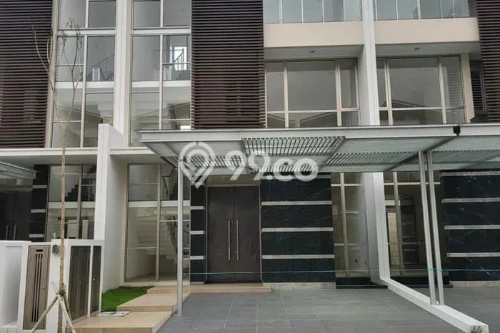 Rumah Disewakan Jakarta Utara LT 300m2 LB 750m2 Kawasan Pantai Indah Kapuk Rumah Disewakan Jakarta Utara LT 300m2 LB 750m2 Kawasan Pantai Indah Kapuk