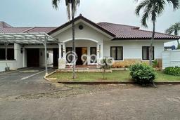 Hunian Modern dengan LT 1506m2 & LB 800m2 Dikontrakkan di Kemang Hunian Modern dengan LT 1506m2 & LB 800m2 Dikontrakkan di Kemang