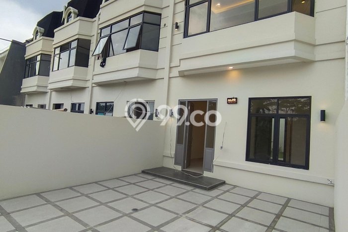 Jual Rumah Bagus Siap Huni LB 90m2 di Cilodong, Depok Jual Rumah Bagus Siap Huni LB 90m2 di Cilodong, Depok