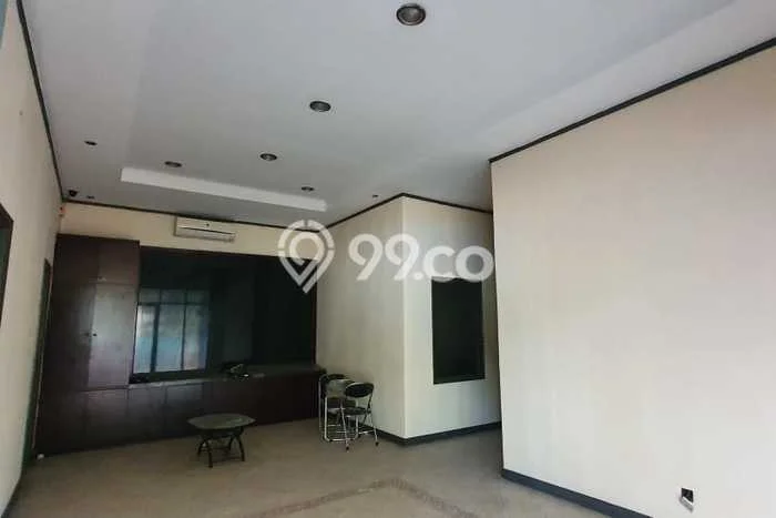 Unit Gudang Disewakan di Jababeka di Area Ramai & Strategis Unit Gudang Disewakan di Jababeka di Area Ramai & Strategis