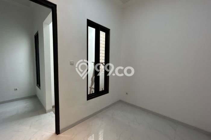 Rumah Modern 3 Kamar LT 100m2 di Cawang Rumah Modern 3 Kamar LT 100m2 di Cawang