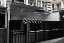 Rumah Modern Cantik 3 Kamar Bisa Langsung Pindah di Duren Sawit Rumah Modern Cantik 3 Kamar Bisa Langsung Pindah di Duren Sawit