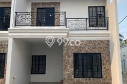 For Sale Hunian Rumah Terawat 3 Kamar di Cibubur, Jakarta Timur For Sale Hunian Rumah Terawat 3 Kamar di Cibubur, Jakarta Timur