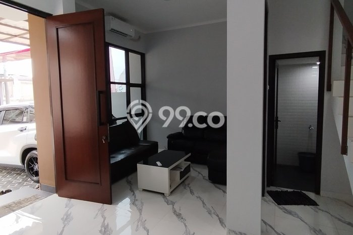 Rumah Modern 3 KT di Cibubur Jakarta Timur Semi Furnished Rumah Modern 3 KT di Cibubur Jakarta Timur Semi Furnished