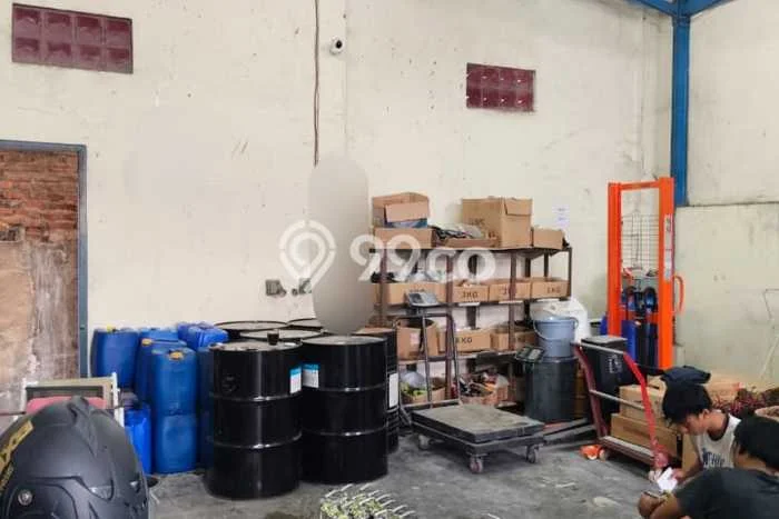 Gudang untuk disewa di Cengkareng punya LT 264m2 & LB 250m2 harga sewa kompetitif Gudang untuk disewa di Cengkareng punya LT 264m2 & LB 250m2 harga sewa kompetitif