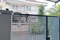 Rumah Modern Cantik 3 Kamar Bisa Langsung Pindah di Daan Mogot Rumah Modern Cantik 3 Kamar Bisa Langsung Pindah di Daan Mogot