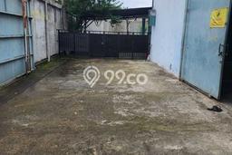 Gudang Disewa di Jakarta Barat dengan LB 420m2 Area Komersial Ramai Gudang Disewa di Jakarta Barat dengan LB 420m2 Area Komersial Ramai