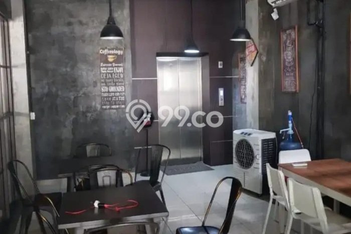 Unit Kantor Dijual di Jakarta Pusat LT 141m2 & LB 400m2 Unit Kantor Dijual di Jakarta Pusat LT 141m2 & LB 400m2