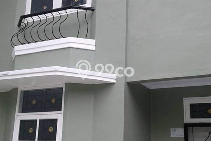 Rumah di , 2 KM, Dekat Pusat Kota, Luas 72m2m² Bangunan 150m2m² Rumah di , 2 KM, Dekat Pusat Kota, Luas 72m2m² Bangunan 150m2m²