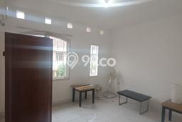 SPECIAL RATE! Rumah area Daan Mogot, 2 KM, Lingkungan Asri, LT 60m² Bangunan 90m² SPECIAL RATE! Rumah area Daan Mogot, 2 KM, Lingkungan Asri, LT 60m² Bangunan 90m²