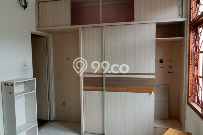 HUNIAN PREMIUM! Rumah di , 2 KM, Kawasan Prospektif, Luas 90m2m² Bangunan 180m2m² HUNIAN PREMIUM! Rumah di , 2 KM, Kawasan Prospektif, Luas 90m2m² Bangunan 180m2m²