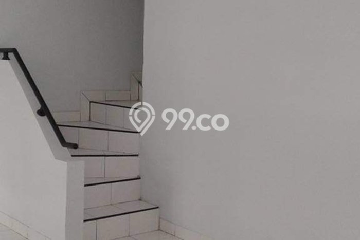 Rumah di , 2 KM, Dekat Pusat Kota, Luas 72m2m² Bangunan 150m2m² Rumah di , 2 KM, Dekat Pusat Kota, Luas 72m2m² Bangunan 150m2m²