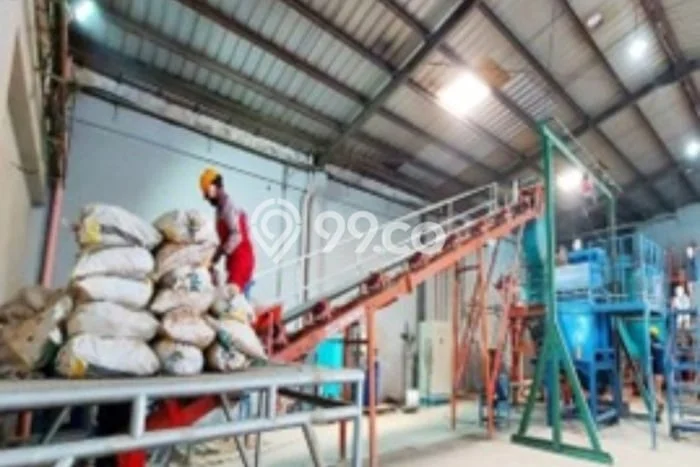 Pabrik Bagus LT 1055m2 LB 664m2 Dijual di Cikarang Utara Bekasi Pabrik Bagus LT 1055m2 LB 664m2 Dijual di Cikarang Utara Bekasi