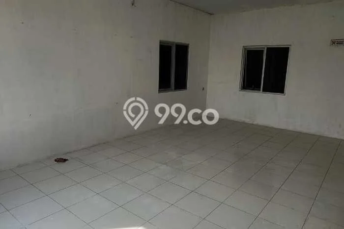 Disewakan Gudang di Kawasan Ramai Jatake Luas 300m2 Disewakan Gudang di Kawasan Ramai Jatake Luas 300m2