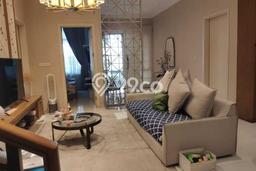 Rumah Mewah LB 200m2 Siap Huni Desain Elegan di Gading Serpong The Spring, Tangerang Rumah Mewah LB 200m2 Siap Huni Desain Elegan di Gading Serpong The Spring, Tangerang