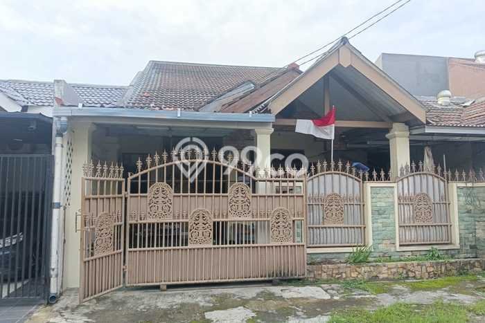 Rumah Modern Minimalis 4 KT Siap Huni di BSD Rumah Modern Minimalis 4 KT Siap Huni di BSD