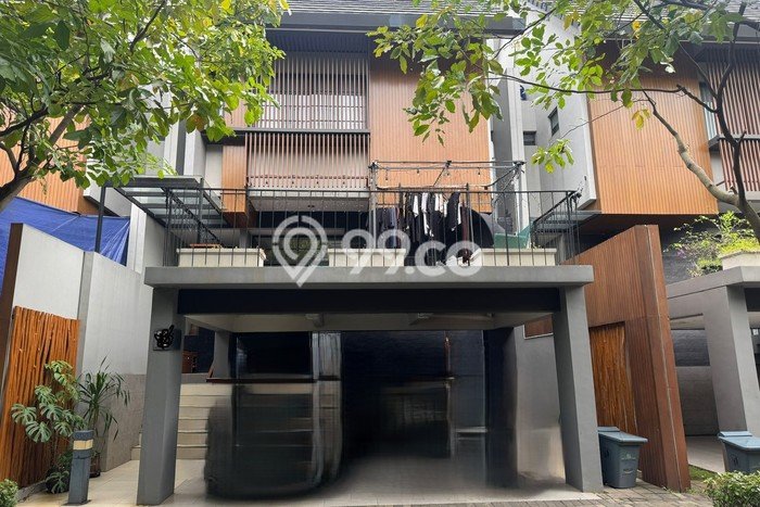 Rumah Luxury Modern Siap Huni di BSD Green Wich Tangerang Rumah Luxury Modern Siap Huni di BSD Green Wich Tangerang
