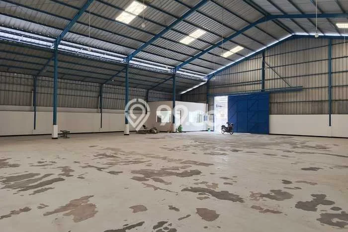 Gudang bagus disewakan di Cipondoh Tangerang dengan LB 1200m2 harga sewa terbaik Gudang bagus disewakan di Cipondoh Tangerang dengan LB 1200m2 harga sewa terbaik