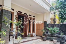 Dijual Rumah Luas Elegan Dengan View Cantik di Raffles Hills, Jakarta Timur Dijual Rumah Luas Elegan Dengan View Cantik di Raffles Hills, Jakarta Timur