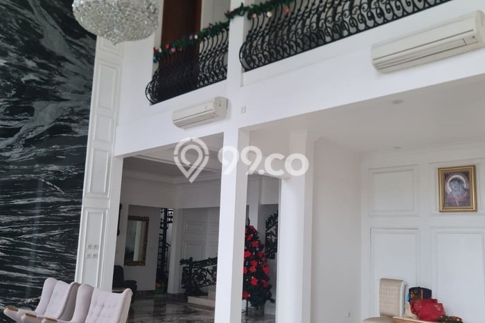 Rumah Mewah LB 500m2 Siap Huni Desain Elegan di Jatiwarna, Bekasi Rumah Mewah LB 500m2 Siap Huni Desain Elegan di Jatiwarna, Bekasi