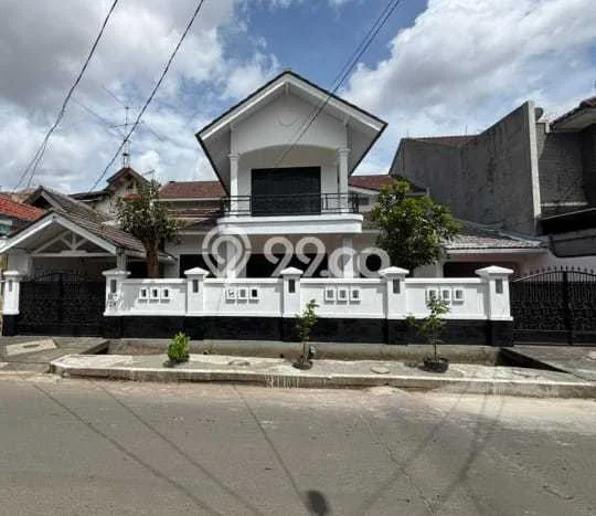 Rumah Modern Cantik 6 KT Bisa Langsung Pindah di Ciledug Rumah Modern Cantik 6 KT Bisa Langsung Pindah di Ciledug