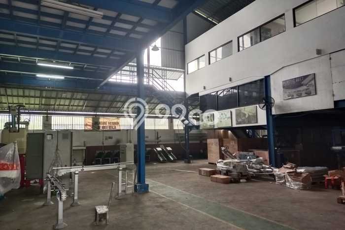 Unit Gudang Dijual di BSD Tangerang Selatan Luas Tanah 880m2, Luas Bangunan 490m2 Unit Gudang Dijual di BSD Tangerang Selatan Luas Tanah 880m2, Luas Bangunan 490m2