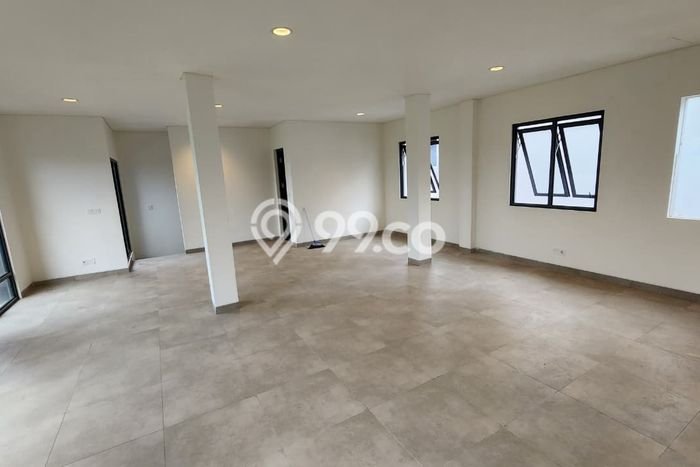 Ruko Usaha Dijual di Tangerang Tangerang LT 150m2 & LB 210m2 Ruko Usaha Dijual di Tangerang Tangerang LT 150m2 & LB 210m2
