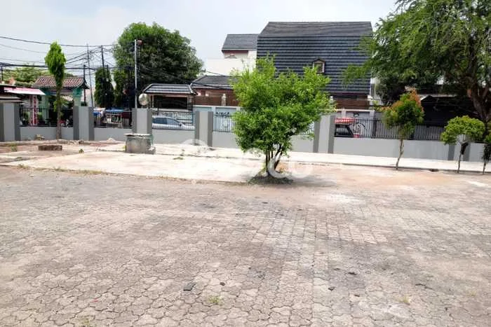 Tanah Dijual Area Strategis di Kedoya Jakarta Barat 1495m2 Tanah Dijual Area Strategis di Kedoya Jakarta Barat 1495m2