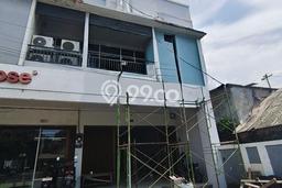 Ruko Area Strategis di Semarang Utara, Luas 200m2m², Siap Operasional Ruko Area Strategis di Semarang Utara, Luas 200m2m², Siap Operasional