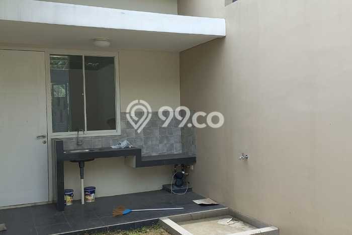 Jarang Ada! Rumah Sewa 3 Kamar Bagus Siap Huni Graha Padma Jarang Ada! Rumah Sewa 3 Kamar Bagus Siap Huni Graha Padma