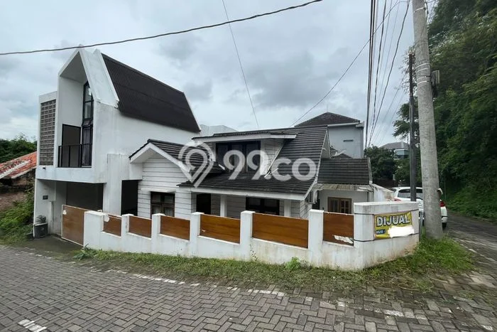 Rumah Minimalis 4 KT di Manyaran Semarang Rumah Minimalis 4 KT di Manyaran Semarang