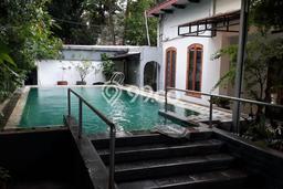 For Sale Rumah Elit Exclusive di Menteng, Jakarta Pusat For Sale Rumah Elit Exclusive di Menteng, Jakarta Pusat