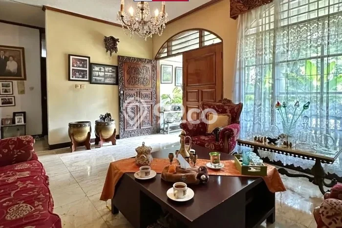 Rumah Luxury Modern Tanpa Renovasi di Pondok Indah Jakarta Selatan Rumah Luxury Modern Tanpa Renovasi di Pondok Indah Jakarta Selatan