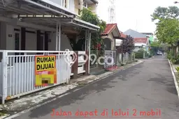 Dijual Rumah 4 Kamar Lokasi Ideal Nyaman dan Strategis di Antapani Dijual Rumah 4 Kamar Lokasi Ideal Nyaman dan Strategis di Antapani