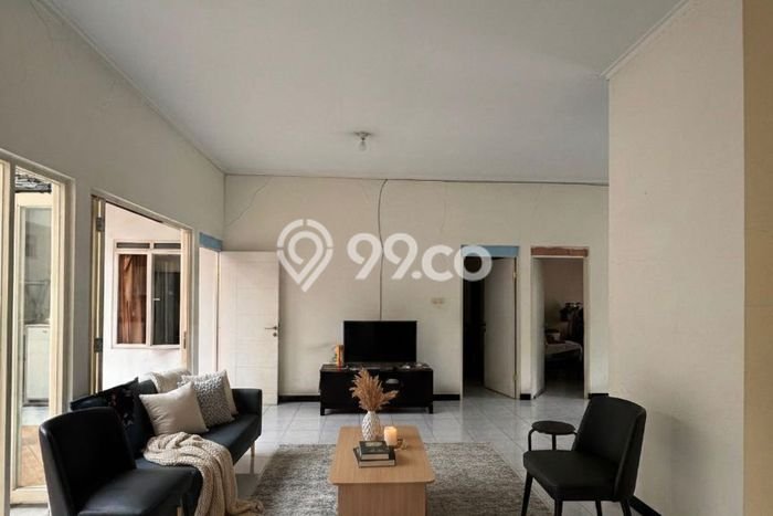 Rumah Modern Cantik 4 KT Siap Huni di Bandung Kulon Rumah Modern Cantik 4 KT Siap Huni di Bandung Kulon