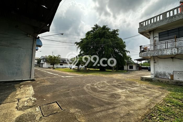 Area Ramai! Gudang Dijual di Karawang Timur untuk Bisnis Luas Bangunan 16000m2 Area Ramai! Gudang Dijual di Karawang Timur untuk Bisnis Luas Bangunan 16000m2