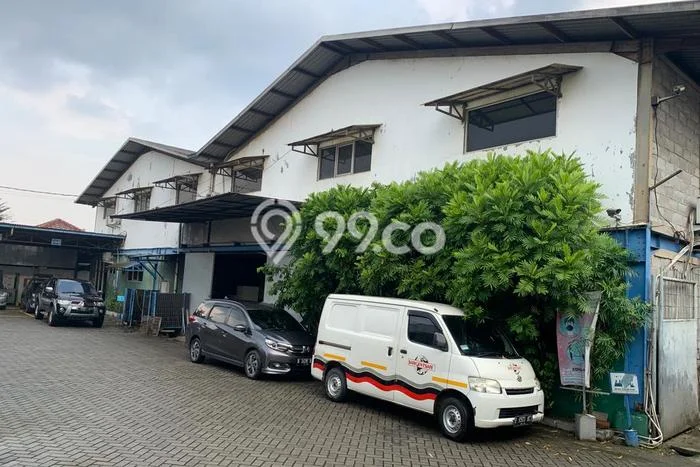 Lokasi Strategis! Dijual Pabrik Bisnis di Legok, Tangerang Kondisi Baik Lokasi Strategis! Dijual Pabrik Bisnis di Legok, Tangerang Kondisi Baik