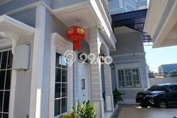 Jual Rumah Luas Elegan Dengan View Cantik di Pantai Indah Kapuk, Jakarta Utara Jual Rumah Luas Elegan Dengan View Cantik di Pantai Indah Kapuk, Jakarta Utara