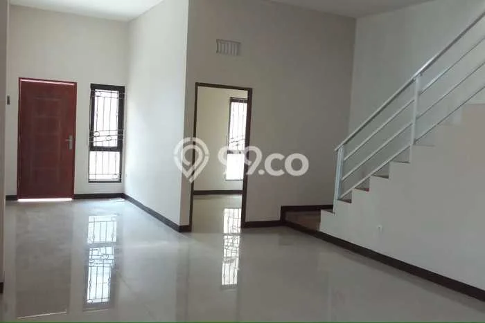 Dijual Cepat Rumah Bagus Siap Huni LB 75m2 di Astanaanyar, Bandung Dijual Cepat Rumah Bagus Siap Huni LB 75m2 di Astanaanyar, Bandung