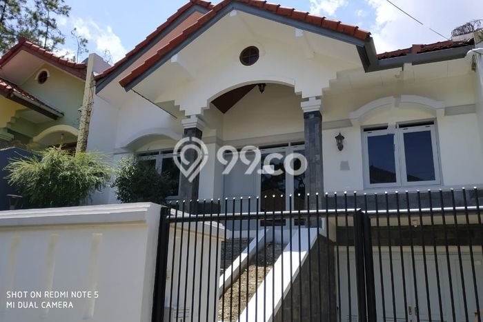 Kesempatan Emas Memiliki Rumah 3 KT 2 KM di Kawasan Komersial Sukasari, Bandung Kesempatan Emas Memiliki Rumah 3 KT 2 KM di Kawasan Komersial Sukasari, Bandung