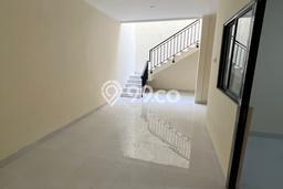Jarang Ada! Rumah Sewa 4 Kamar Nyaman Siap Huni Teluk Gong Jarang Ada! Rumah Sewa 4 Kamar Nyaman Siap Huni Teluk Gong